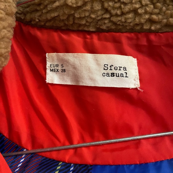 Sfera Puffer Jacket - Picture 4 of 5